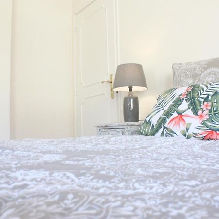 Petunia - Guest House Cascais Bagian luar foto