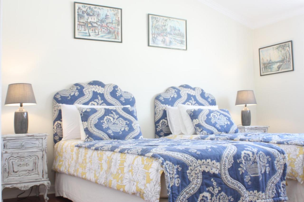Petunia - Guest House Cascais Bagian luar foto