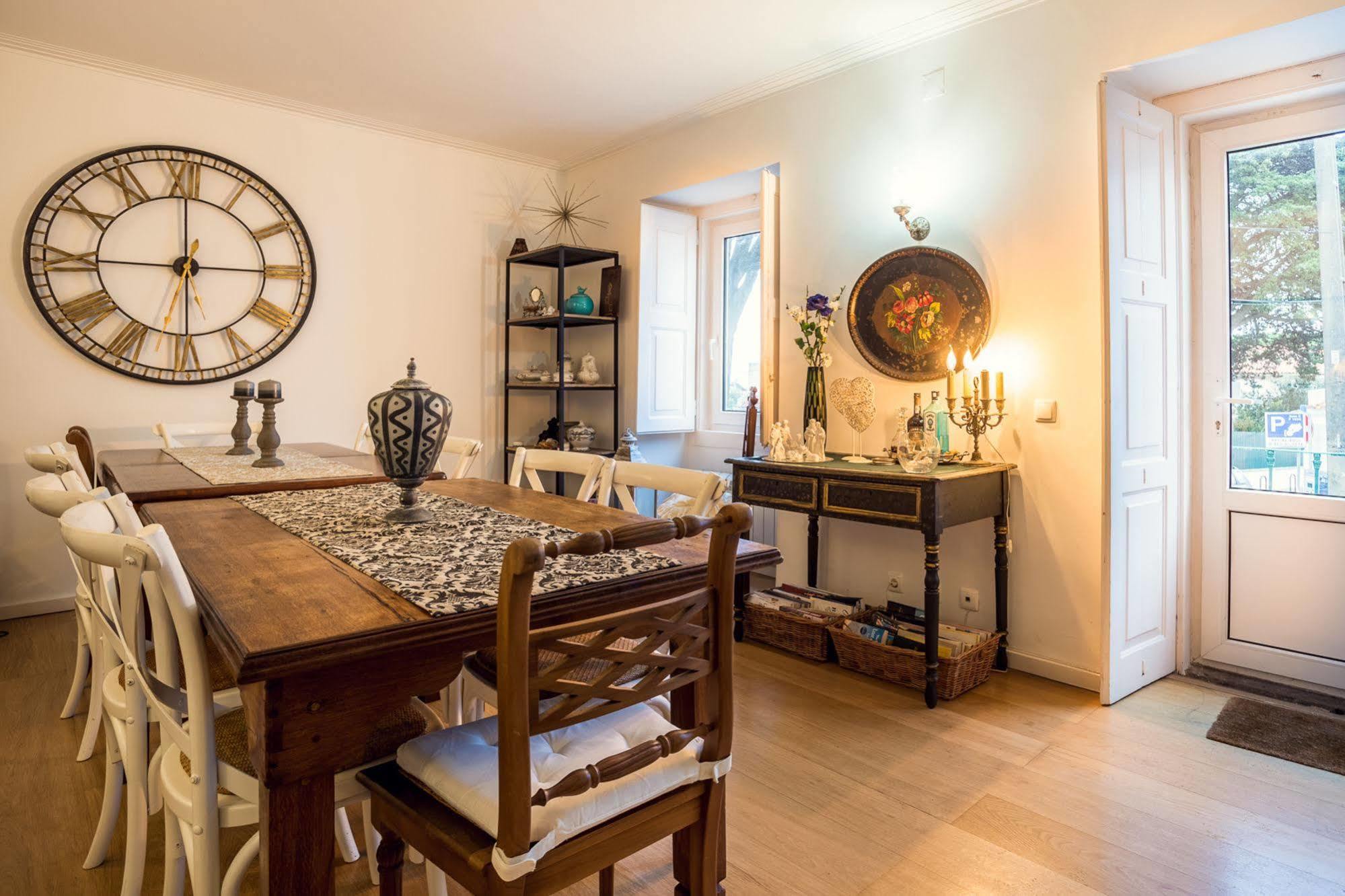 Petunia - Guest House Cascais Bagian luar foto